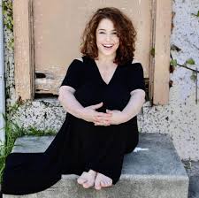 Julie Warner Net Worth 2026 and Hollywood acting career earnings